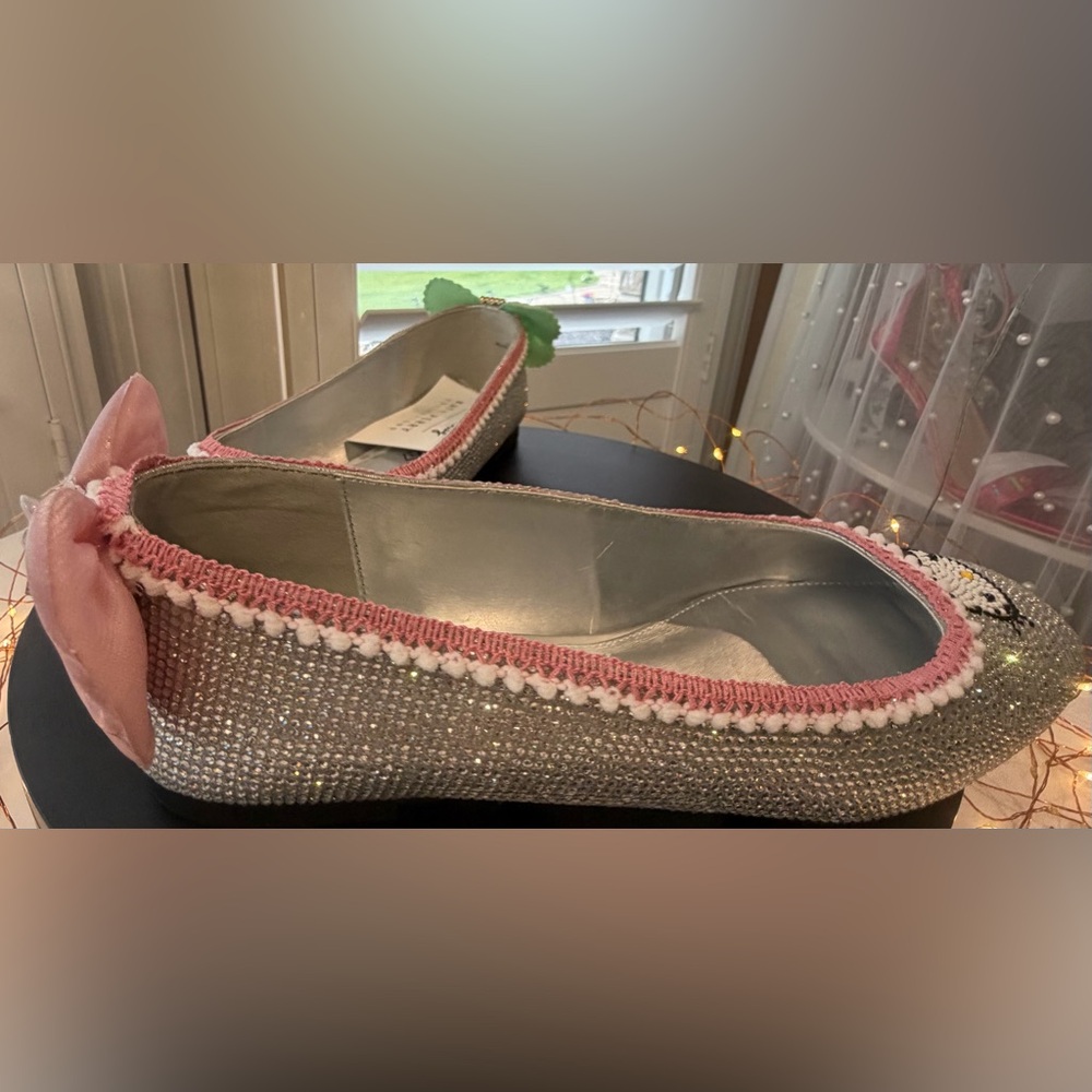 Hand Embellished Statement Crystal Ballet Flat in Hello Kitty Theme, size 8.5 - Picture 5 of 16